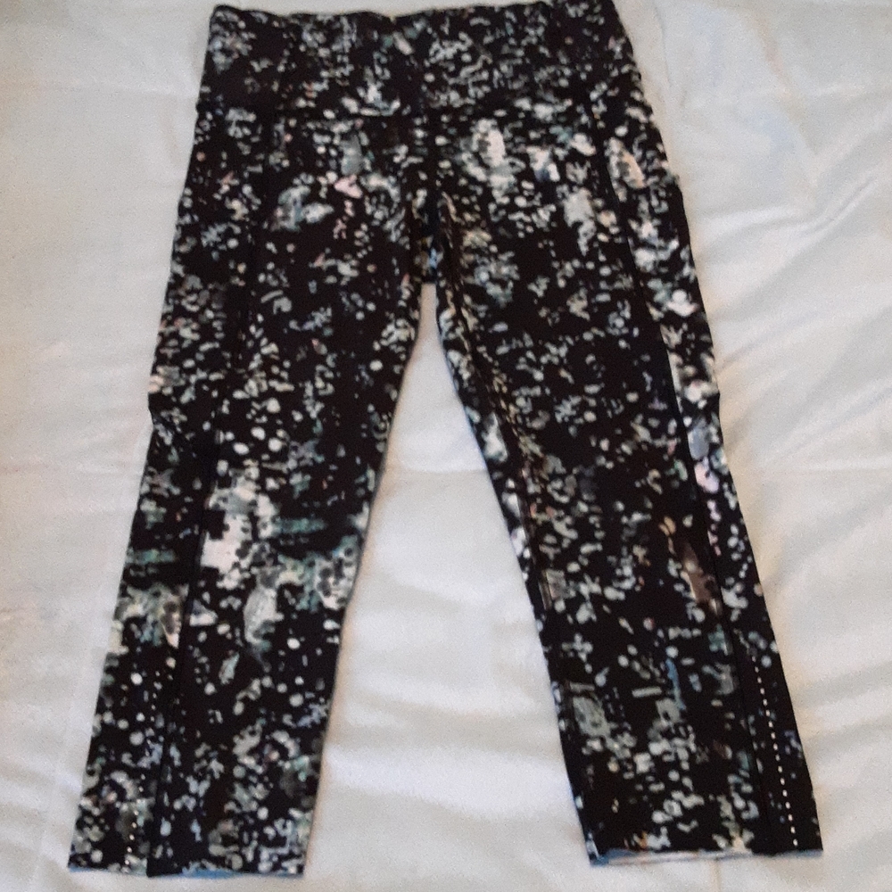 Lululemon Cropped Leggings